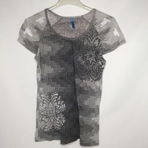 Kuhl Women’s Sheer Shirt Top Size Small